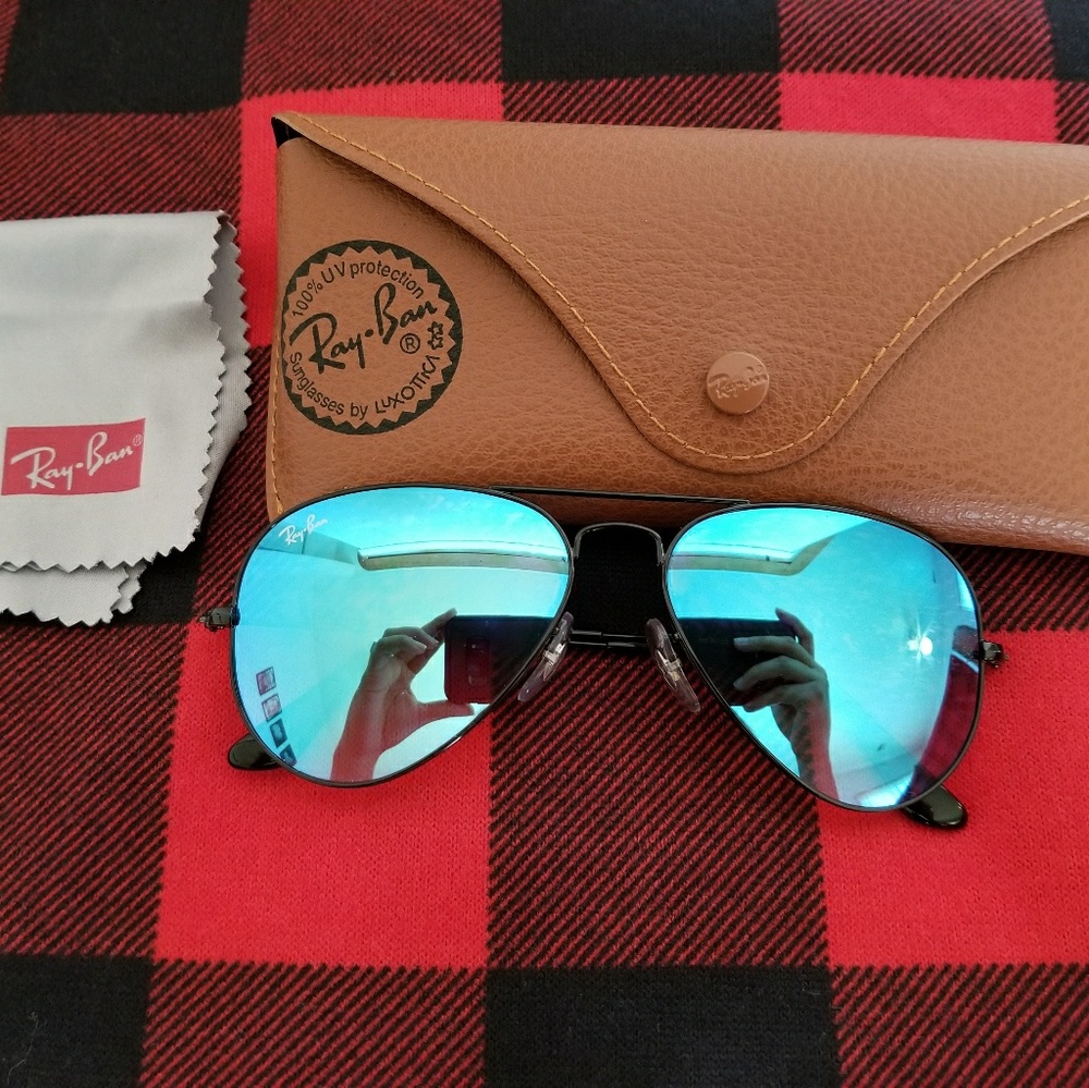 Ray-ban aviator sunglasses